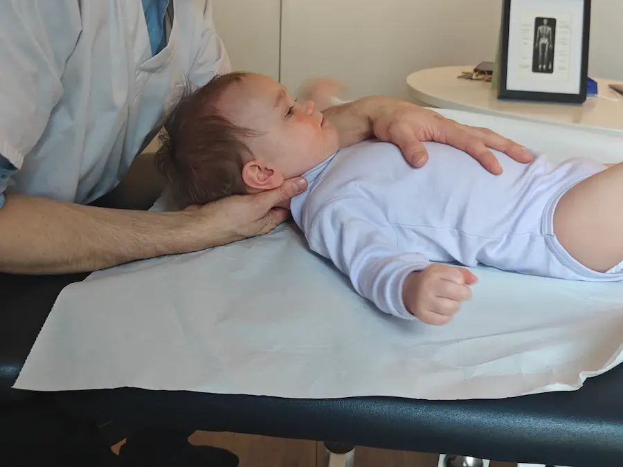 Ostéopathie pédiatrique et bilan crânien du nourrisson par Martin Ducuing, Val-de-Marne